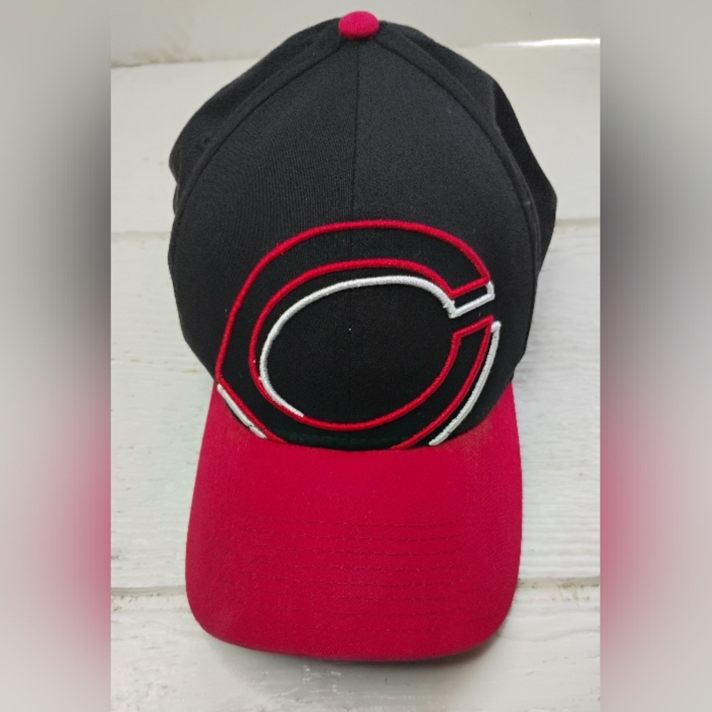 Cincinnati Reds New Era Ball Cap Hat Med-Large Big C Authentic Headgear